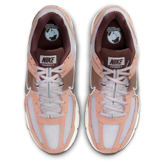 Nike Zoom Vomero 5 Nike Zoom Vomero 5